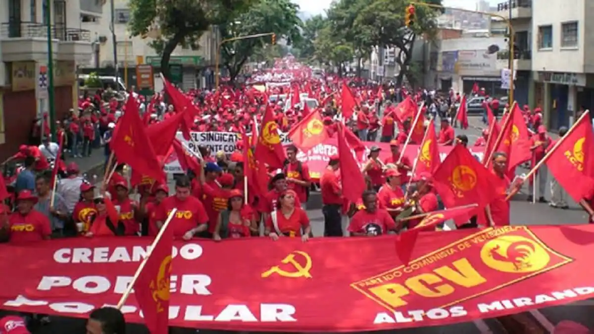 COMUNISTAS DEL MUNDO UNIDOS  contra el «asalto» de Diosdado  al PCV