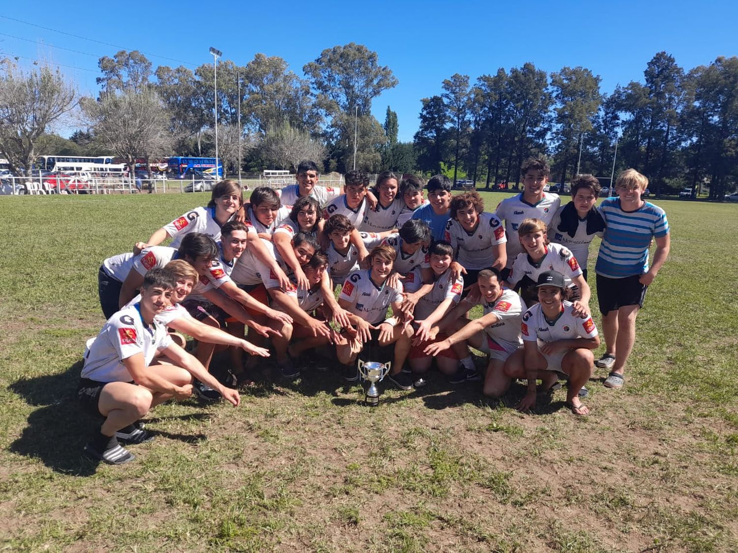 Seleccionado Juvenil de Desarrollo Campeón de Plata en Junin