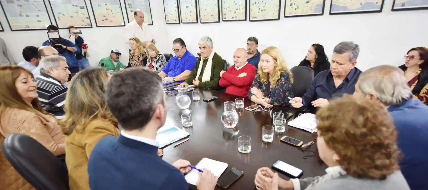 Gremios docentes valoraron el diálogo y el acuerdo alcanzado con el gobierno entrerriano