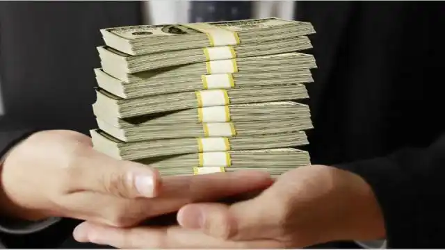 El dólar subió apenas y cerró en $ 19,88, cerca de su máximo