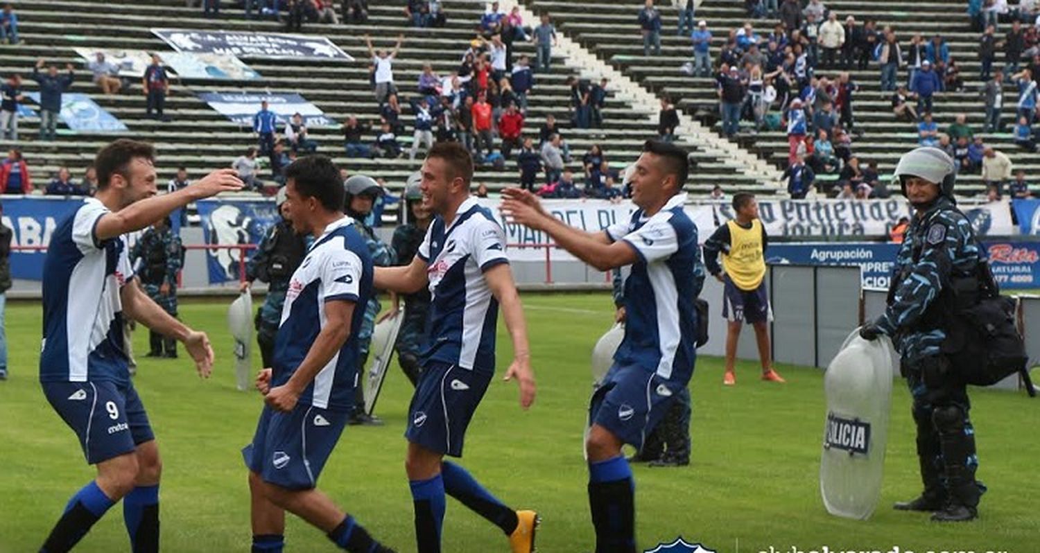 Alvarado: Albarracín padece una contractura