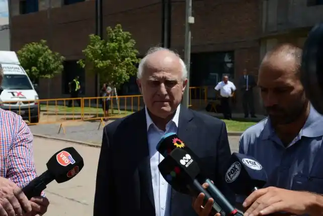 Lifschitz confía en que se ordene el pago de la deuda a la provincia