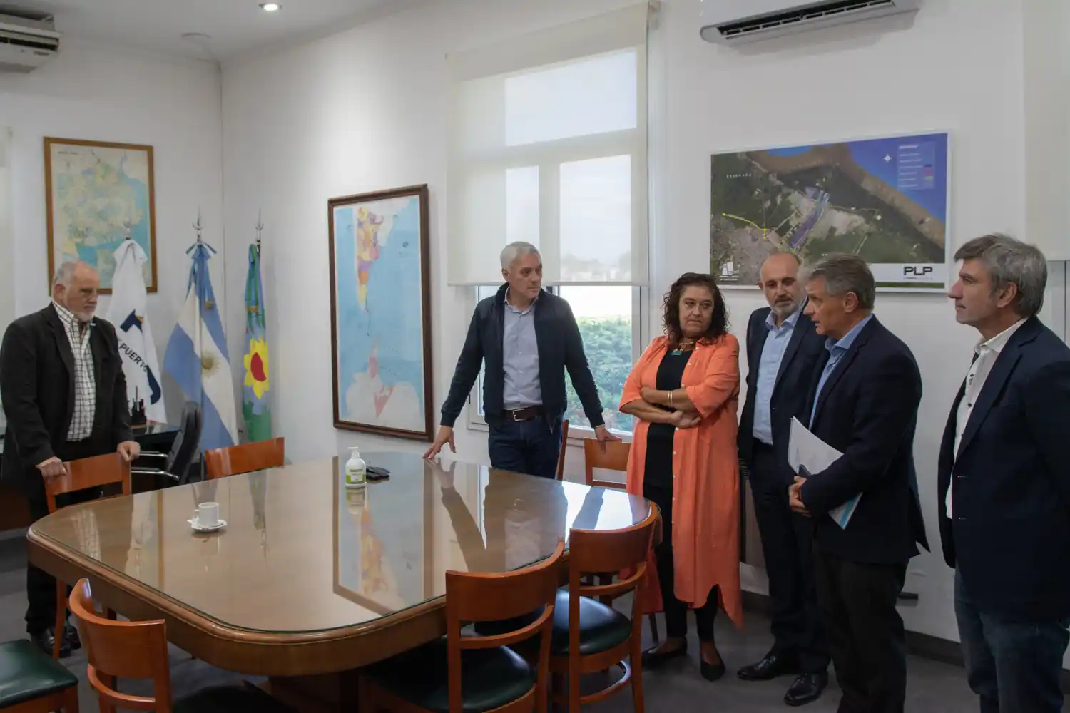 José María Lojo recibió hoy a Diputados y Diputadas de la Comisión de Intereses Marítimos, Portuarios y Pesca de la Honorable Cámara de Diputados de la provincia de Buenos Aires