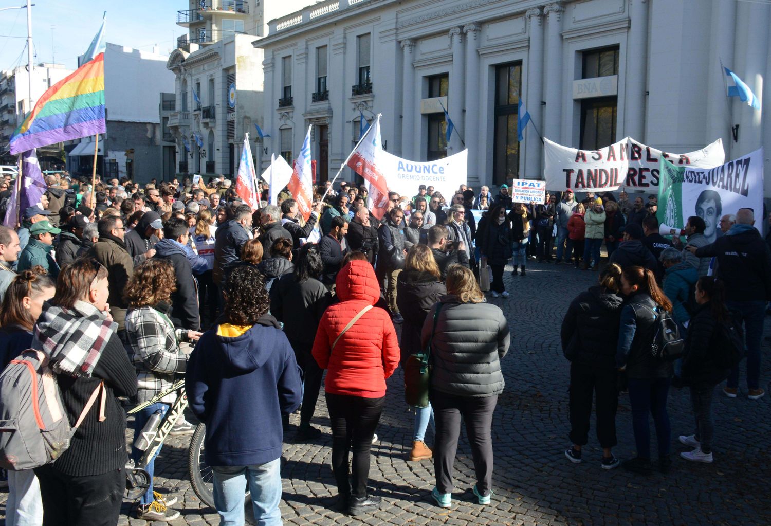 La Justicia laboral declaró inconstitucional el decreto que limita el derecho a huelga