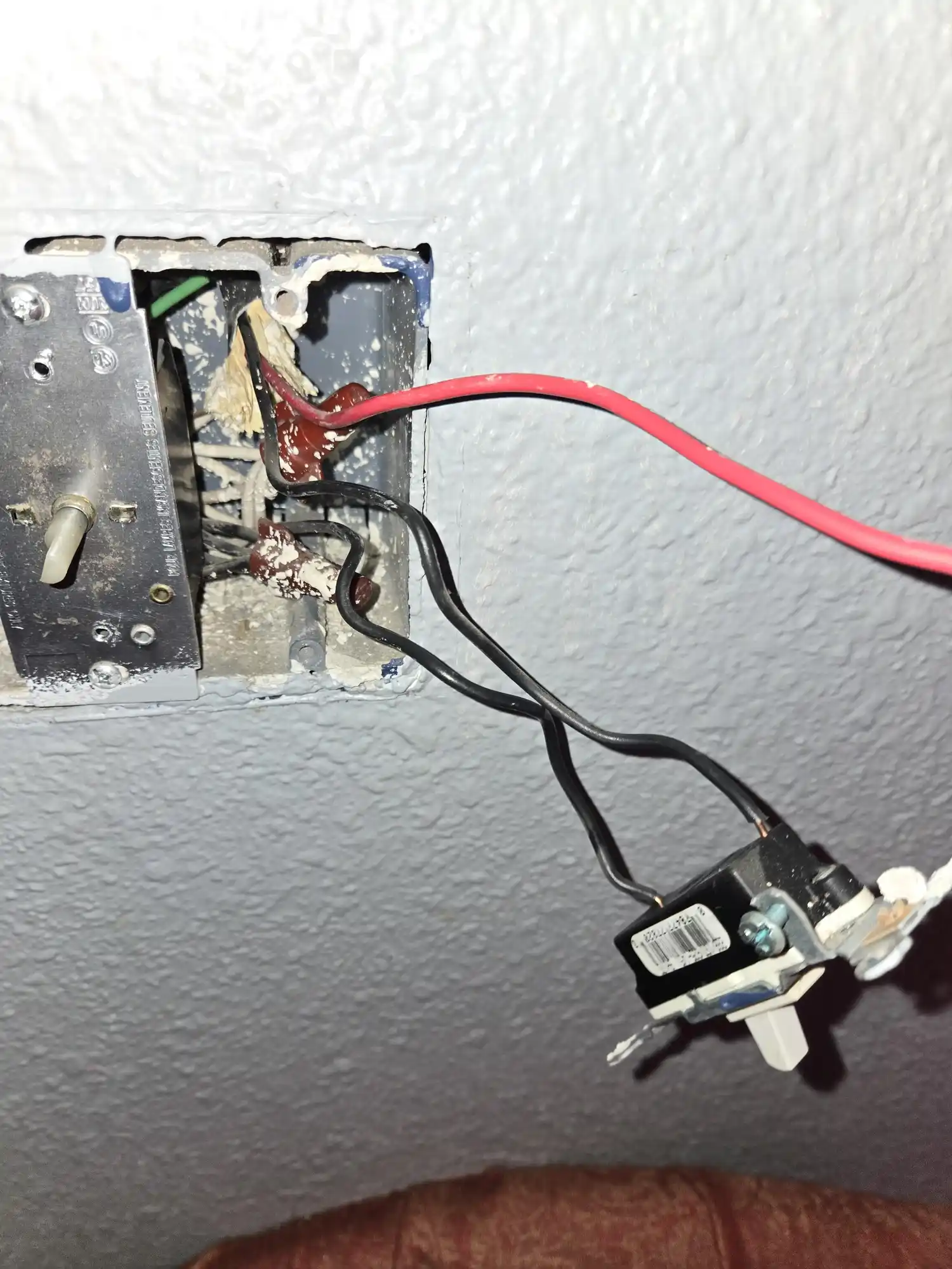 horacio dominino Buscan actualizar la normativa eléctrica en la ciudad - 2