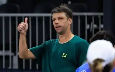 Zeballos ganó su primer partido del 2025 en el Circuito ATP