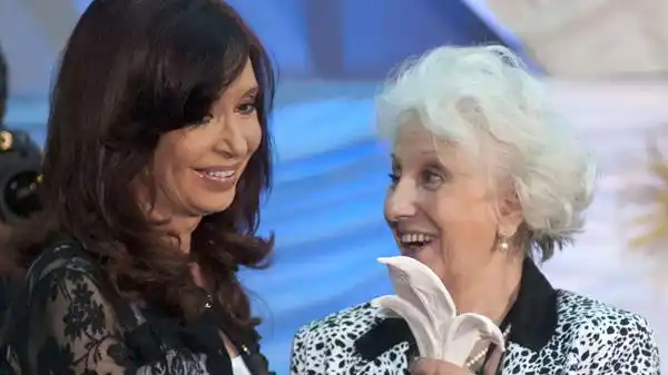 Estela de Carlotto habló sobre Cristina: "No es mi amiga"