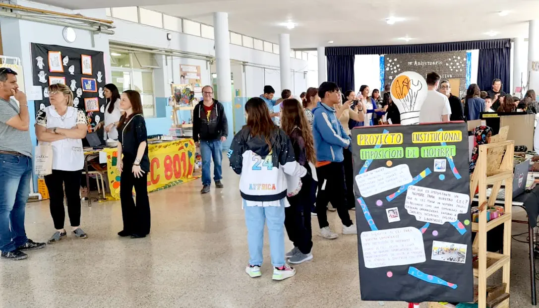 Pasaje. De la muestra de ayer en la Escuela Nº 2