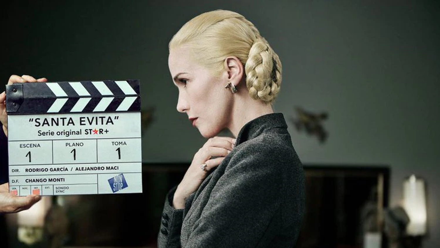 Natalia Oreiro se mostró caracterizada como Eva Perón para una nueva serie: �SEstamos poniendo todo el corazón⬝