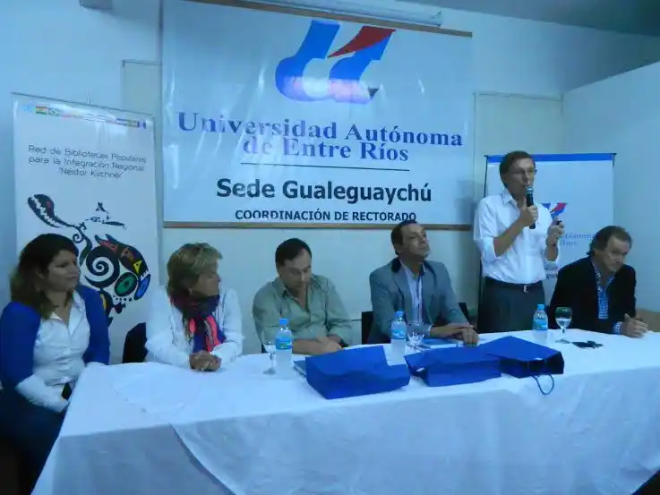 Se inauguró en la Uader la sede local de la Red de Bibliotecas Populares 