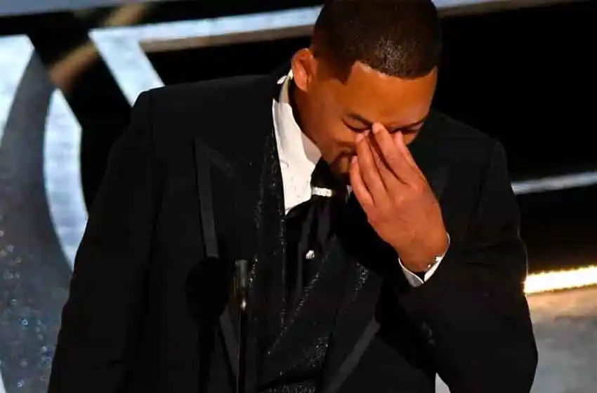 Luego de ganar el Oscar, Will Smith se disculpó por golpear a Chris Rock