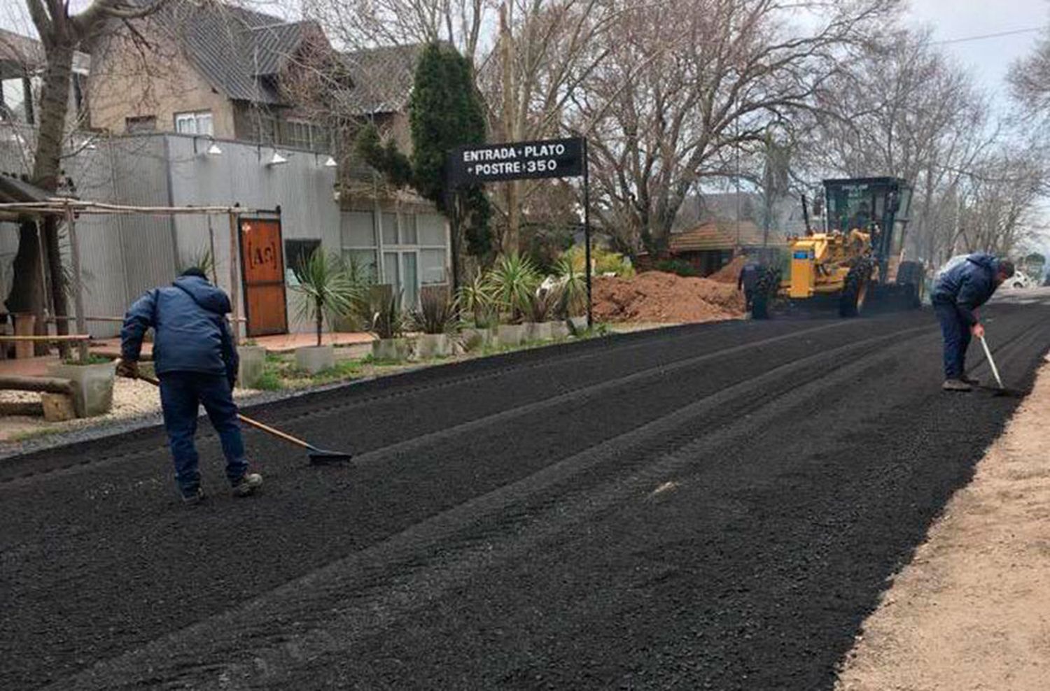 El Municipio avanzó en la mejora de calles en Sierra de los Padres