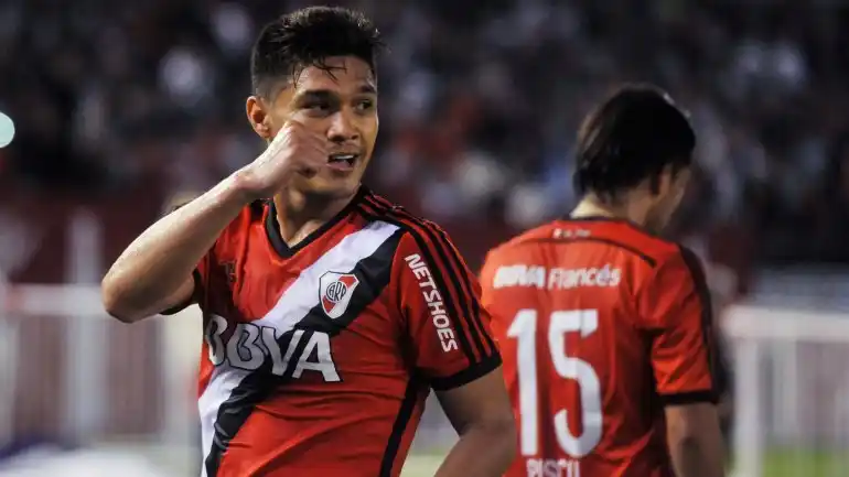 Afirman que Teo Gutiérrez está cerca del Corinthians