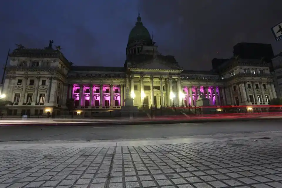 Debate en Diputados: Buscan que la educación sexual integral sea obligatoria en las currículas y que se dé en escuelas públicas y privadas