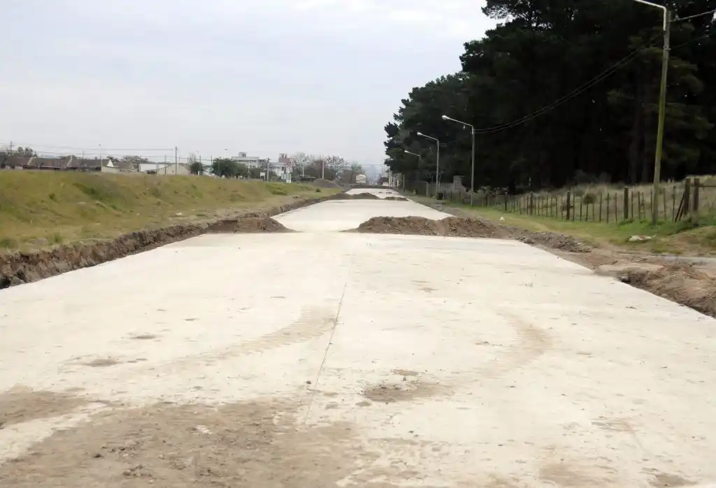 El Gobierno municipal anunció el  inicio de más obras de pavimento