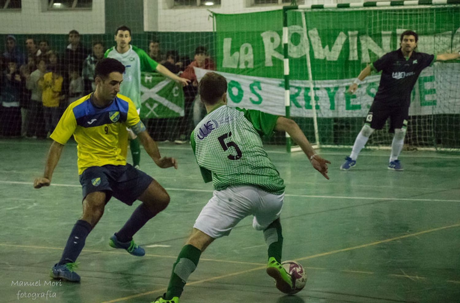 Central lidera la tabla en la Primera División