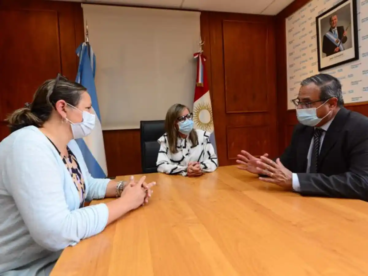 Tras asumir, Barbás designó a los nuevos directivos del Hospital Neonatal