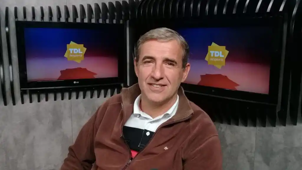 Juan Pablo Ibanez en el desayuno de Tandil Despierta