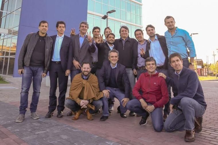 Máximo Kirchner con intendentes bonaerenses