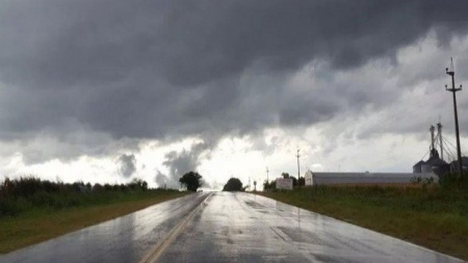 Continúa el alerta amarillo por tormentas para varias ciudades formoseñas