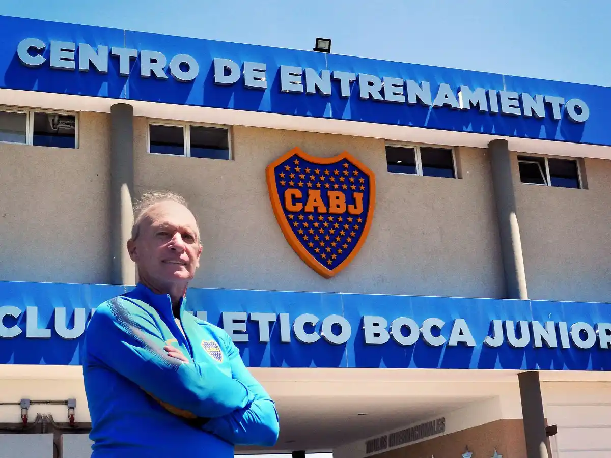 Regenhardt: "No quiero tener contacto con Riquelme"