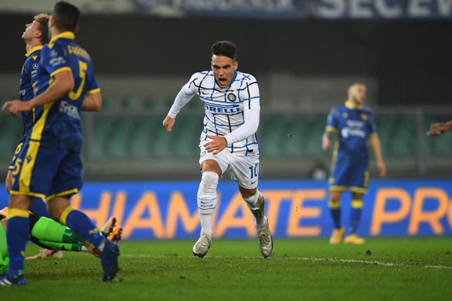 Un gol de Lautaro Martínez para la victoria sobre Verona