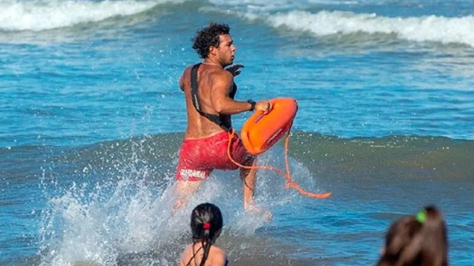 El servicio de guardavidas seguirá activo en las playas hasta el 5 de abril