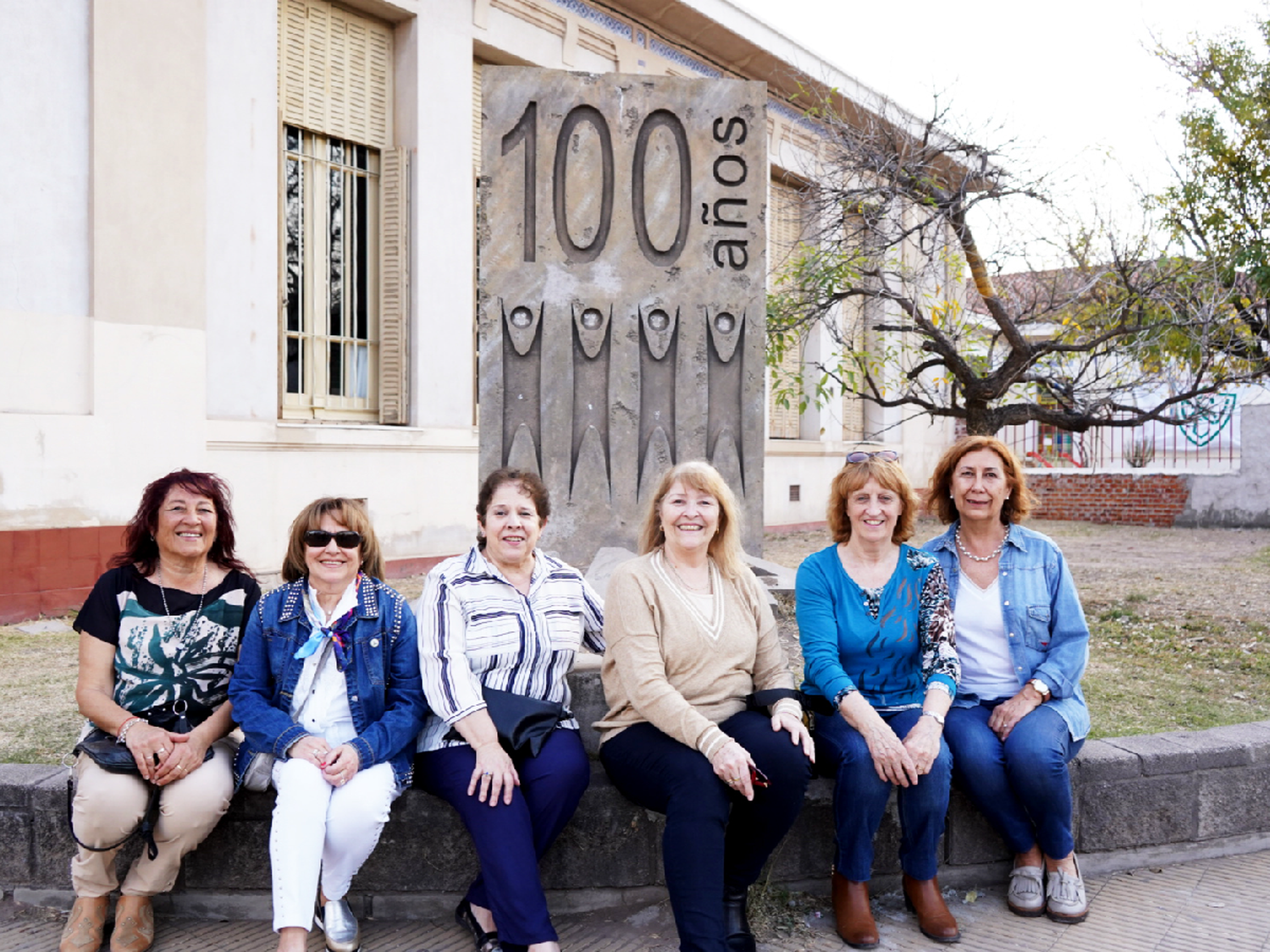 La promo 72 del secundario celebra 50 años con orgullo y emoción