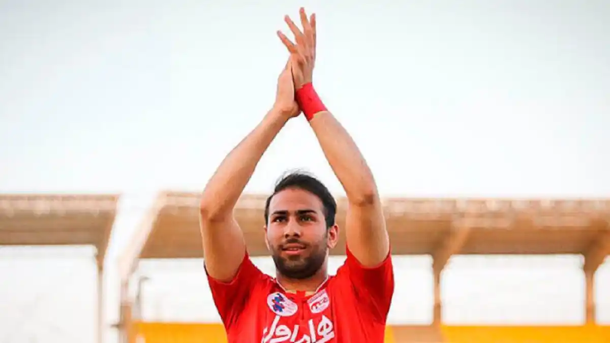 ¿FAKE NEWS? Noticia sobre ejecución de futbolista iraní Amir Nasr-Azadani es desmentida