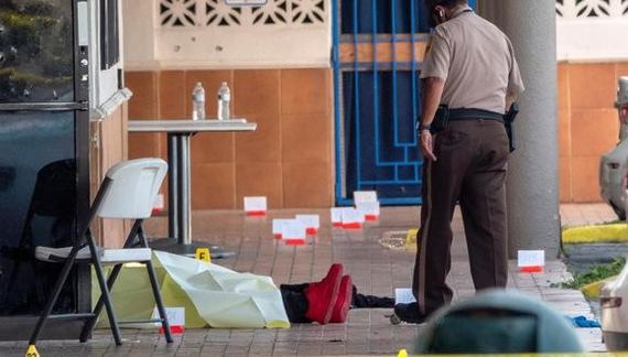 Se registraron dos muertos y al menos veinte heridos en un tiroteo en Miami