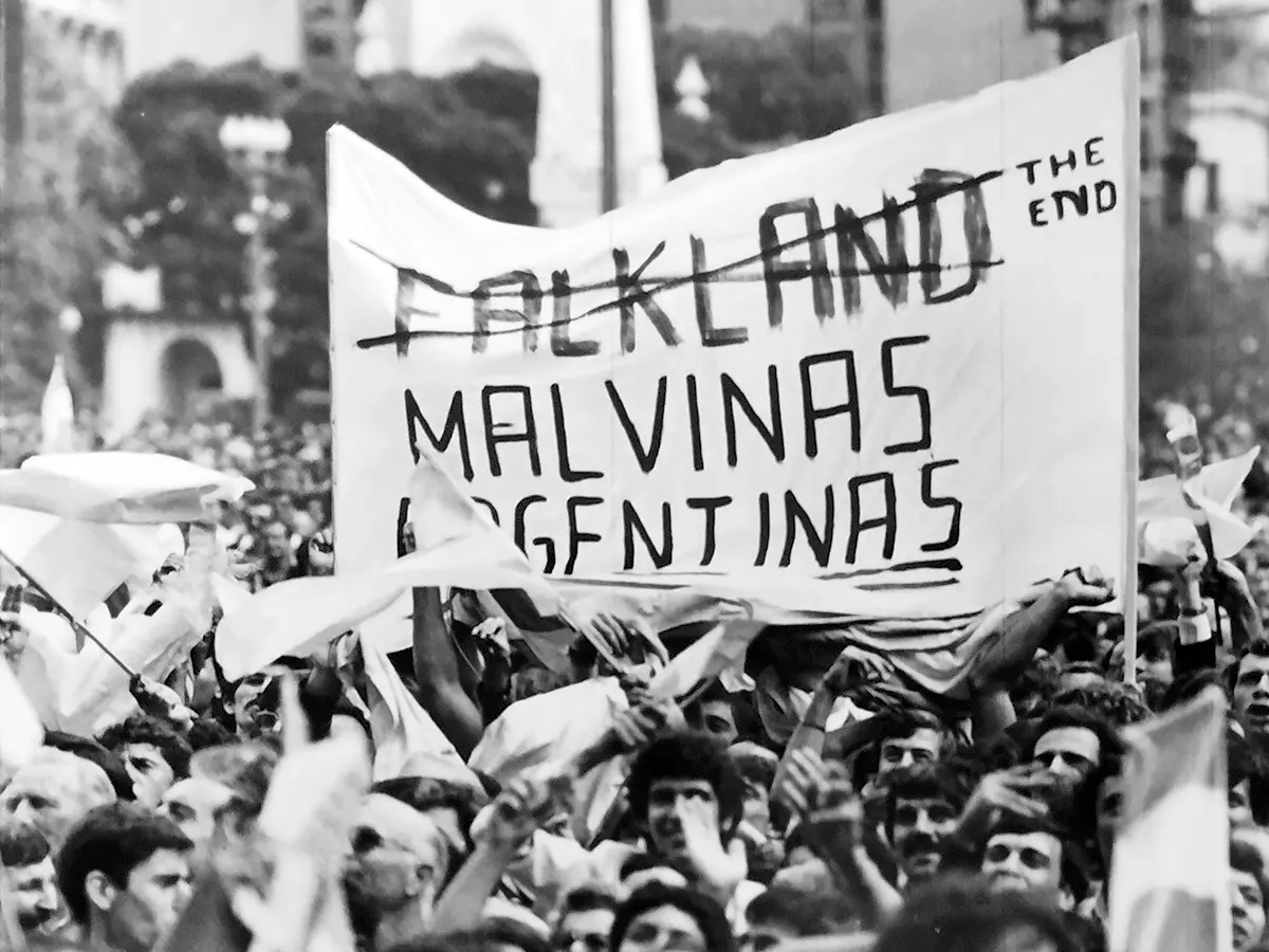 1982 │ Malvinas, horas decisivas