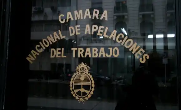 El Gobierno apeló ante la Corte el fallo que suspendió el capítulo laboral del mega DNU