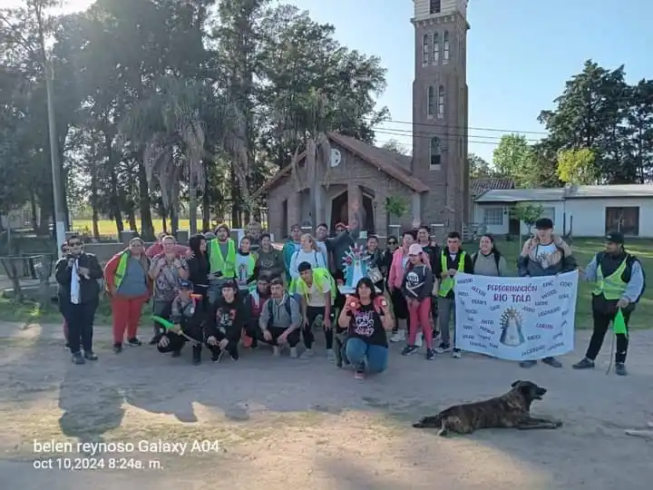 Peregrinos Río Tala