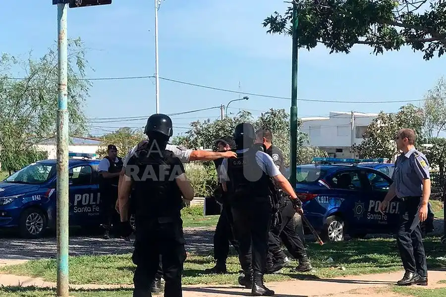 Se fue unos días de descanso y delincuentes le robaron varios elementos de la casa