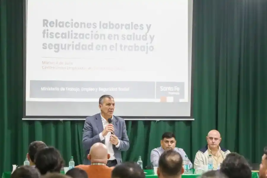 La provincia organizó una jornada sobre Relaciones laborales y Fiscalización en Salud y Seguridad en el Trabajo
