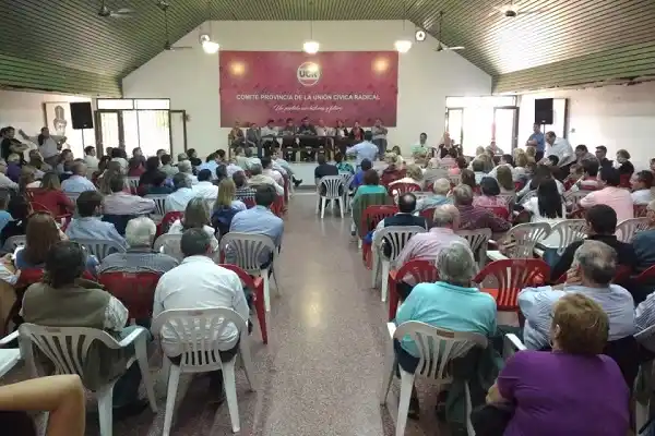 La UCR entrerriana pide que se convoque a un congreso para debatir la reforma electoral