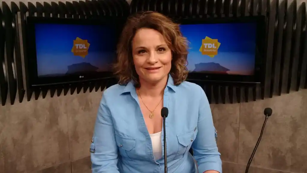 Andrea Almenta en el desayuno de Tandil Despierta