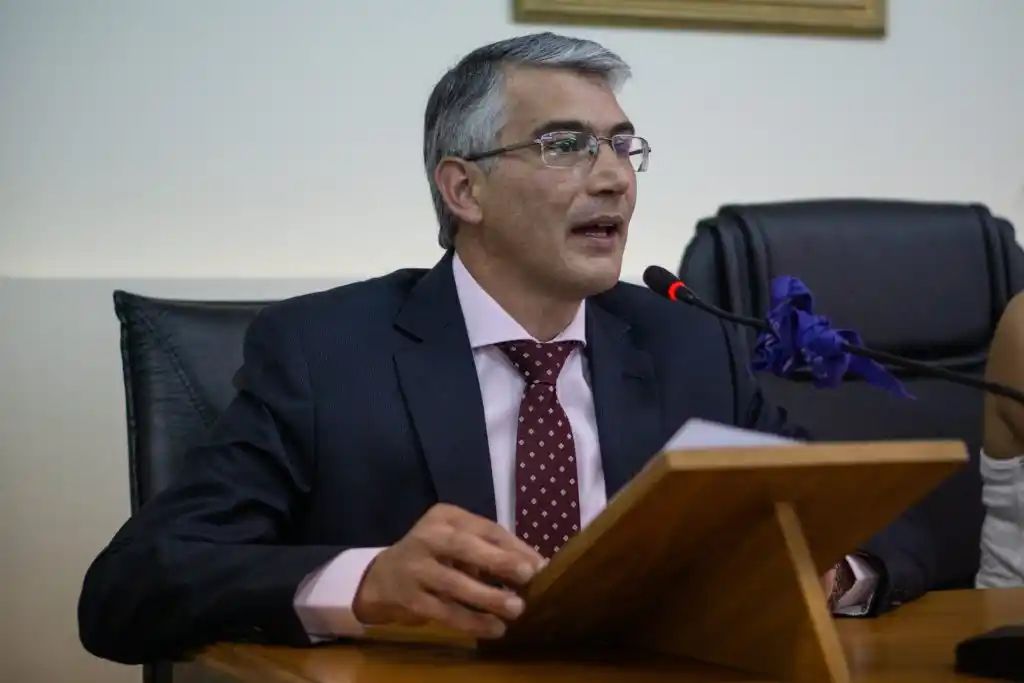 "Vidal se fue debiendo 17 millones de pesos", denunció el Intendente de San Andrés de Giles