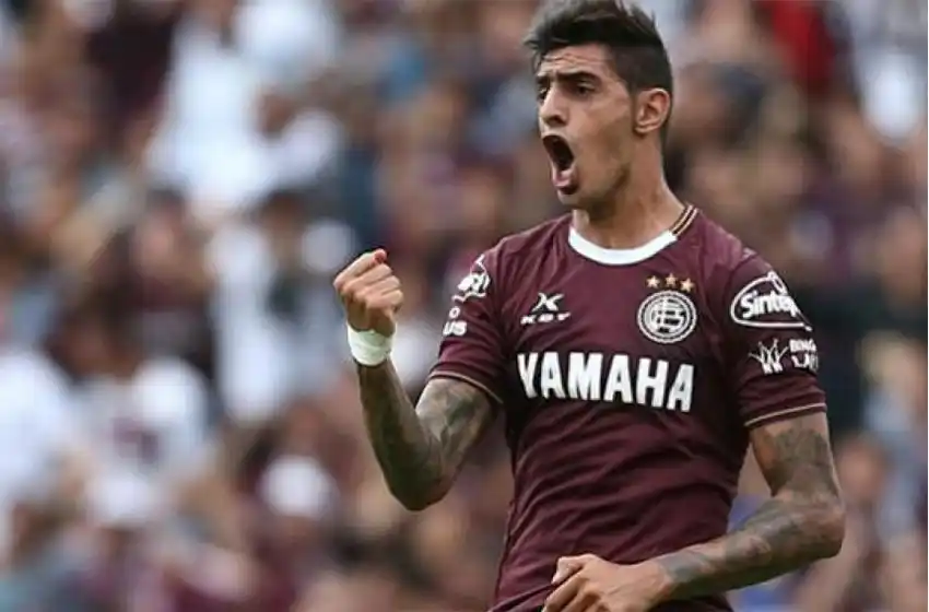 Román Martínez chicaneó a River