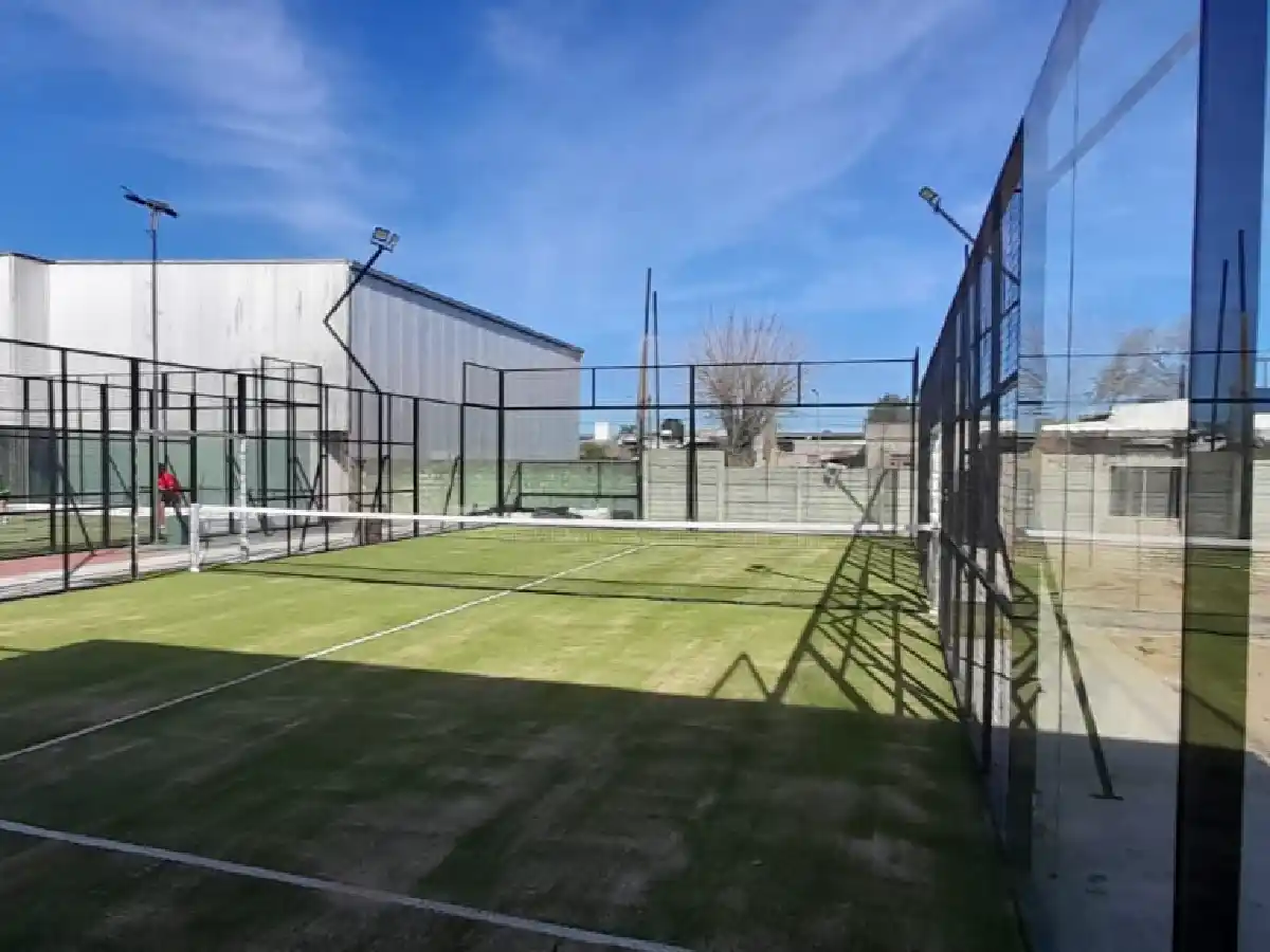 Las Varillas recibe al Nacional