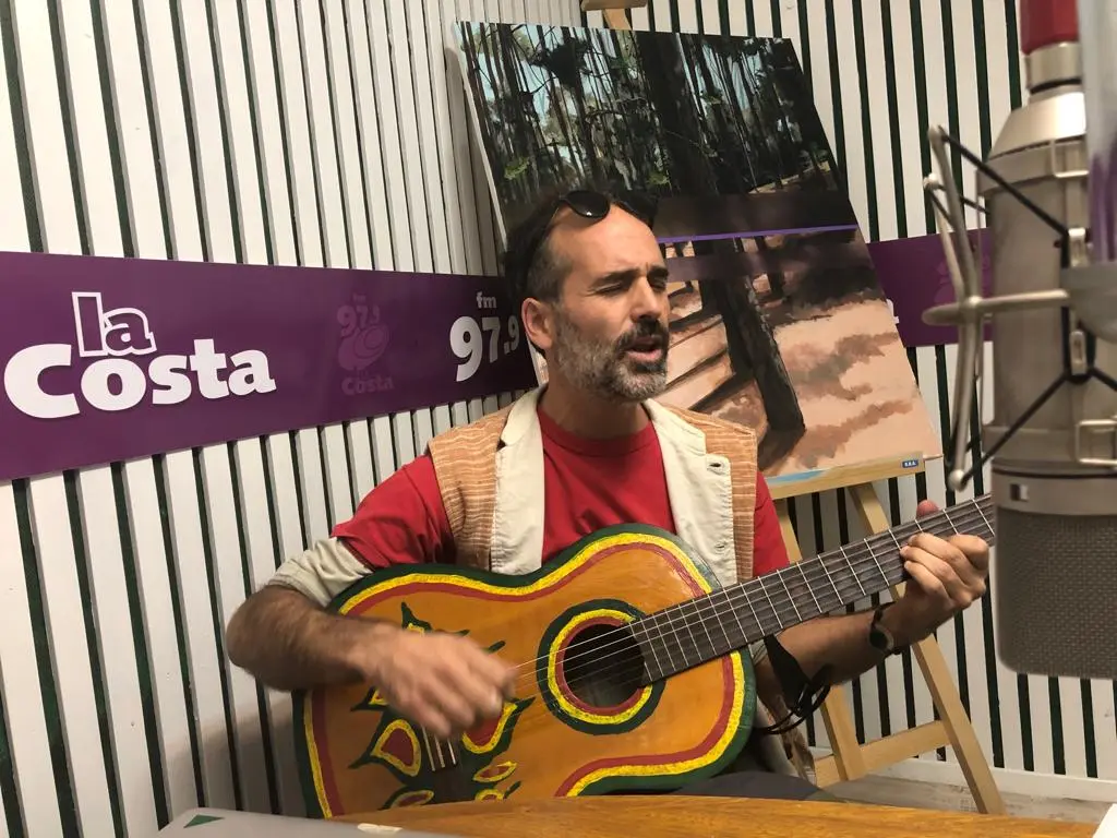 Ley de alquileres, intercambio cultural, turismo y música
