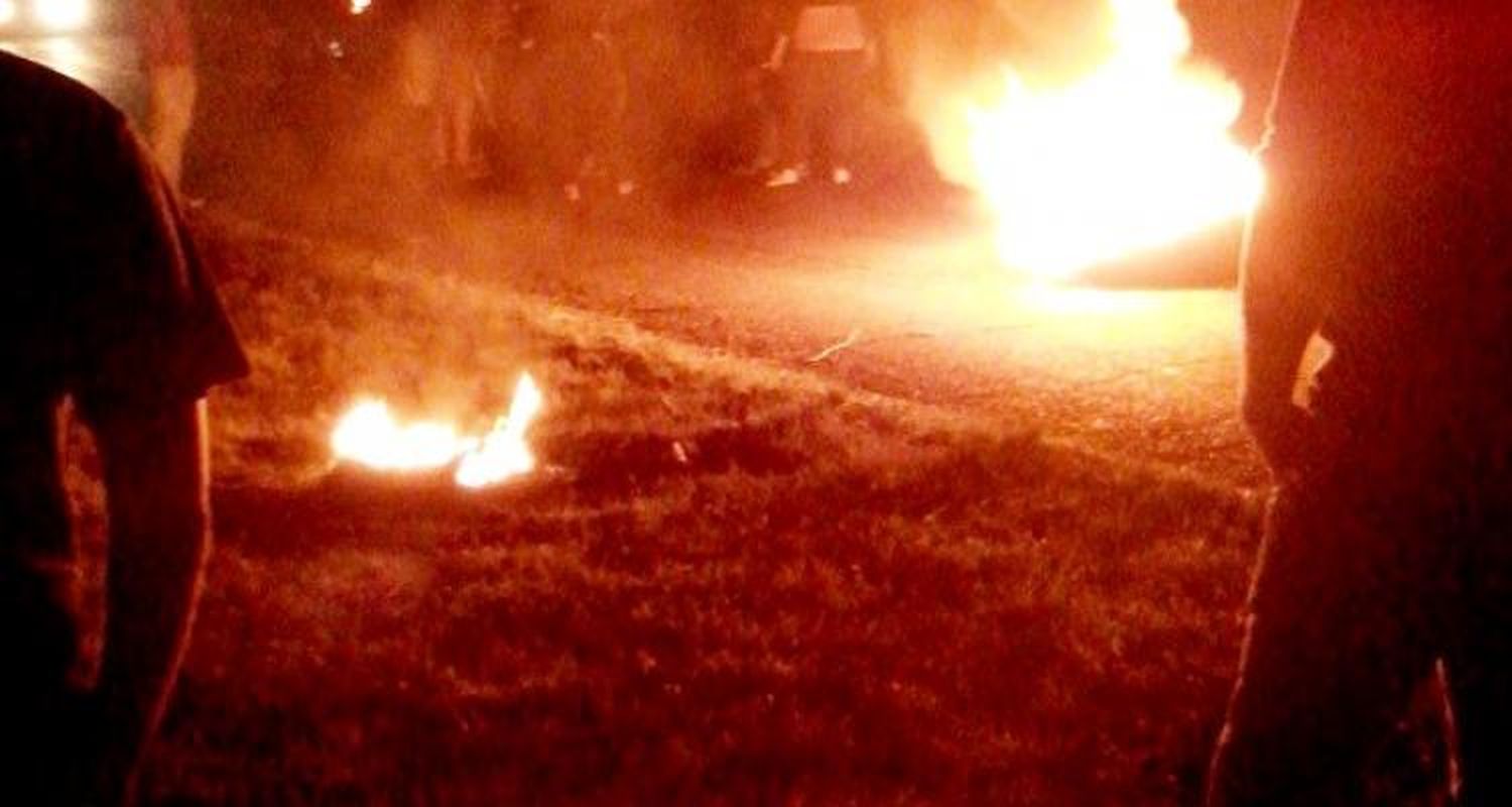 Ruta 9: Sigue el corte y no llega orden judicial para desalojar