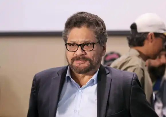 Iván Márquez a un paso de Colombia