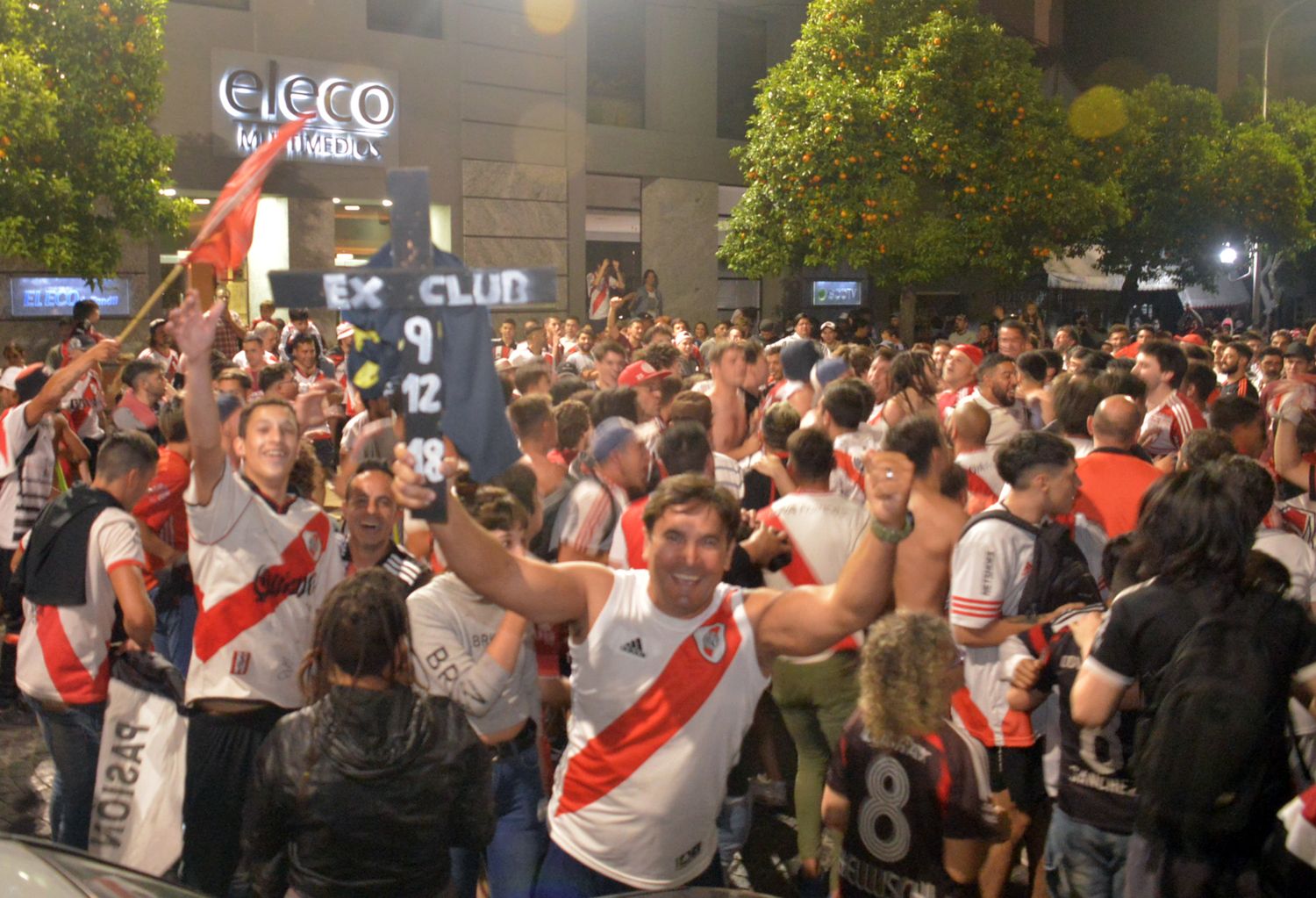 Festejo River2