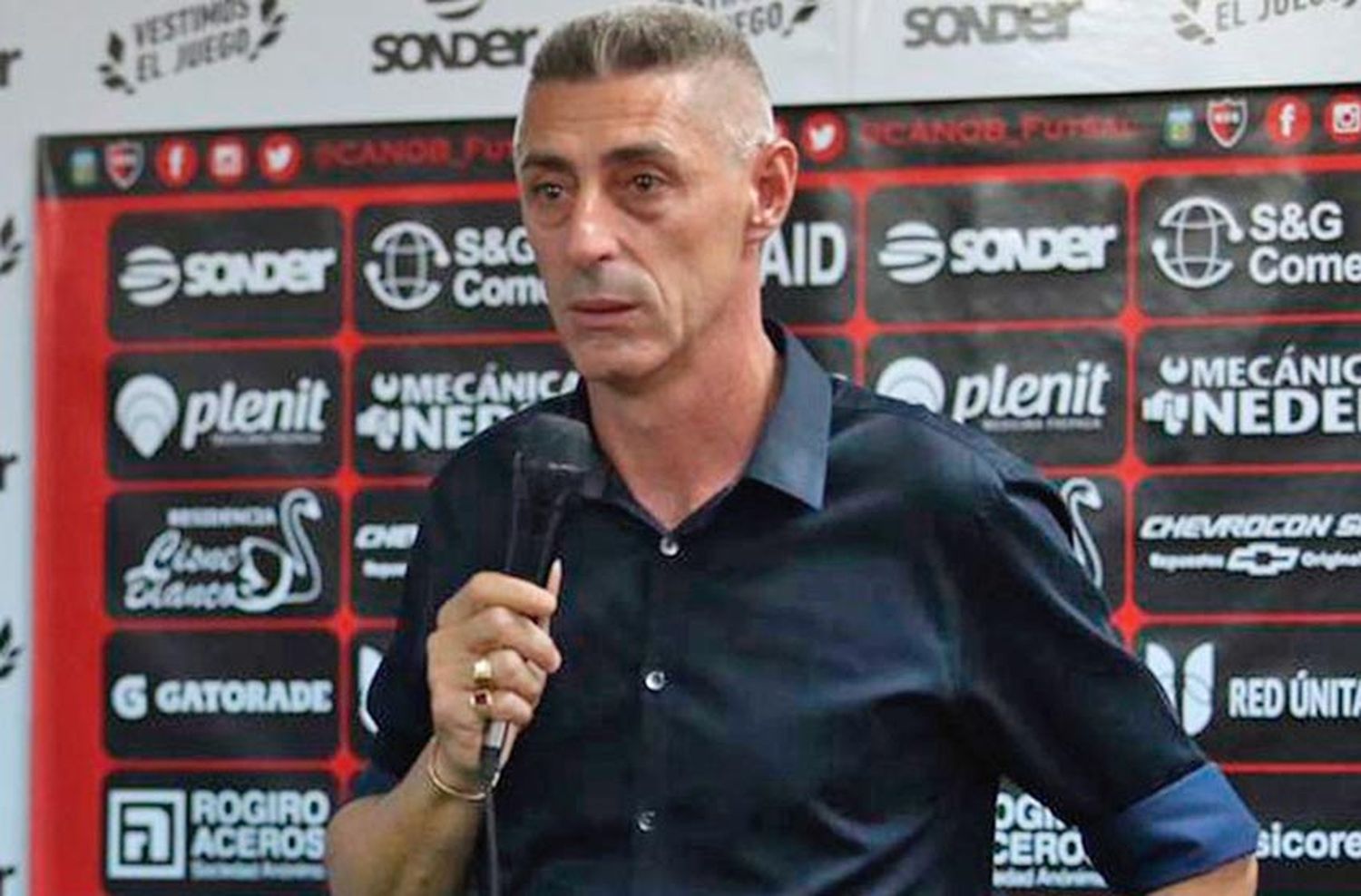 D’Amico: «Mi voto va a ser para que el próximo torneo se juegue con clásicos»