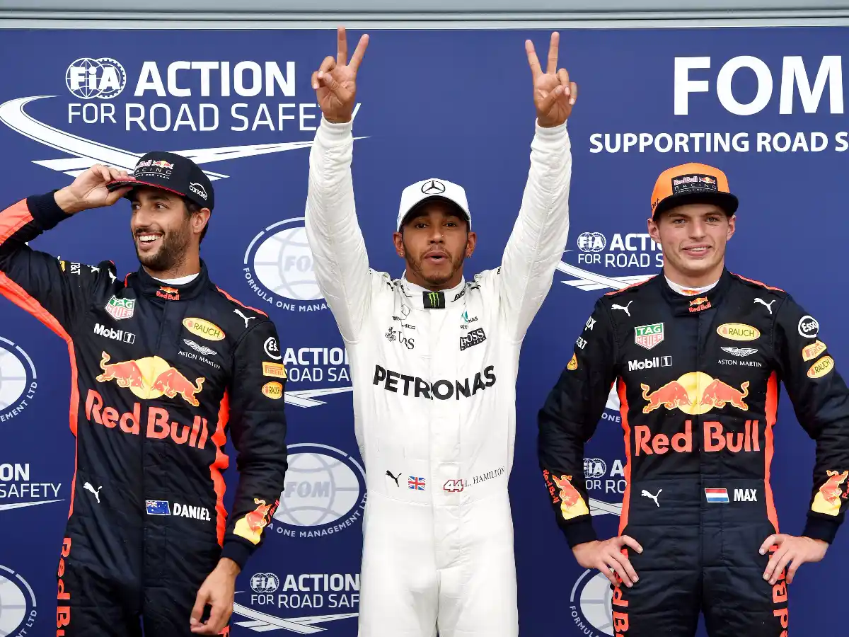 Hamilton larga adelante en Monza
