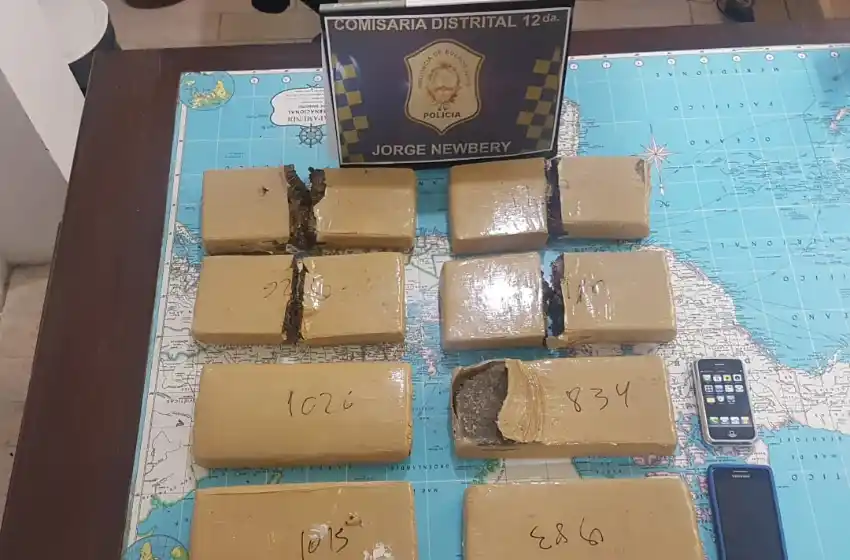 Allanaron una vivienda y encontraron 8 kilos de marihuana