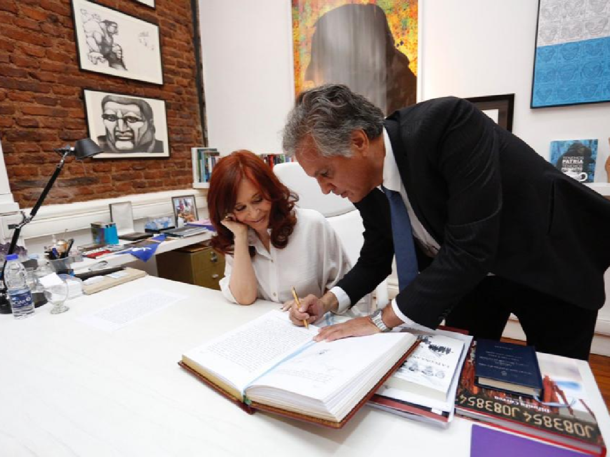 [Video] Cristina Fernández asumió la presidencia interina