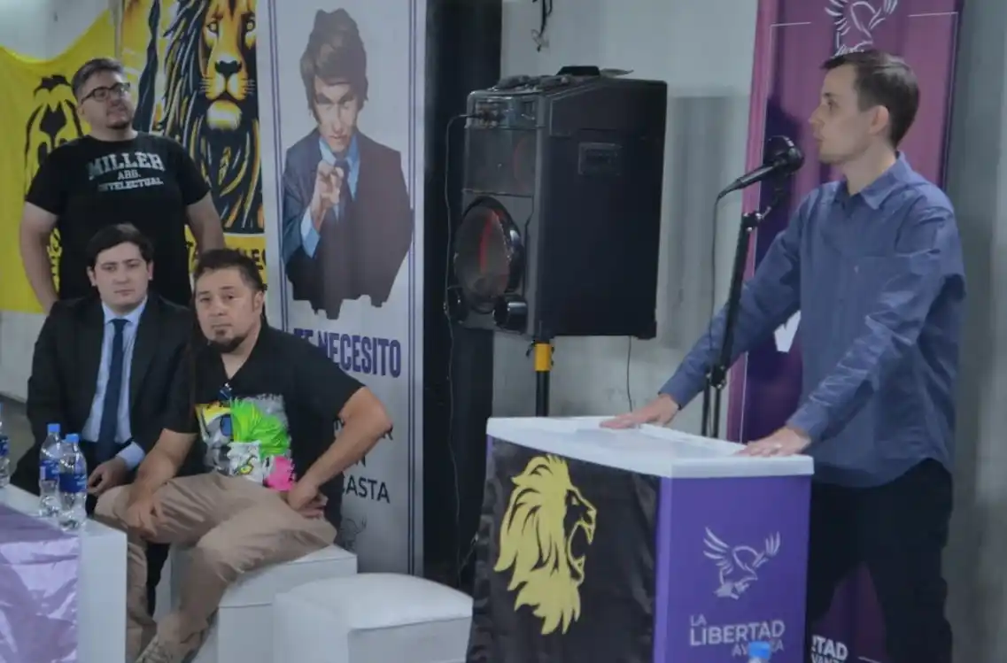 Juventud LLA 3 de Febrero.