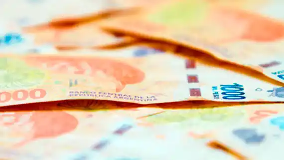 El billete de $1000 vale apenas una cuarta parte respecto a 2017 